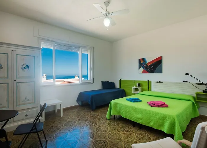 Frühstückspension Bentuemari 3*